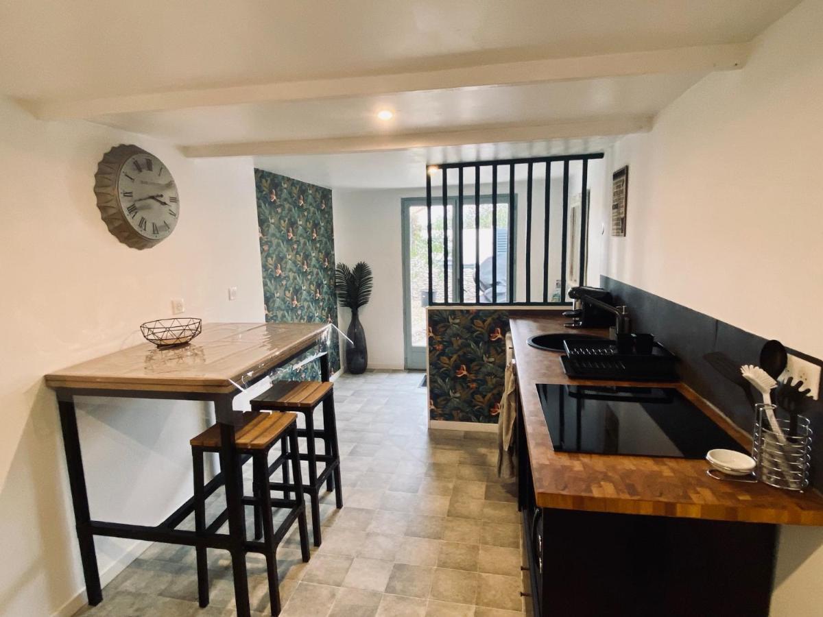 La Bruyere Apartment Rochefort du Gard Bagian luar foto